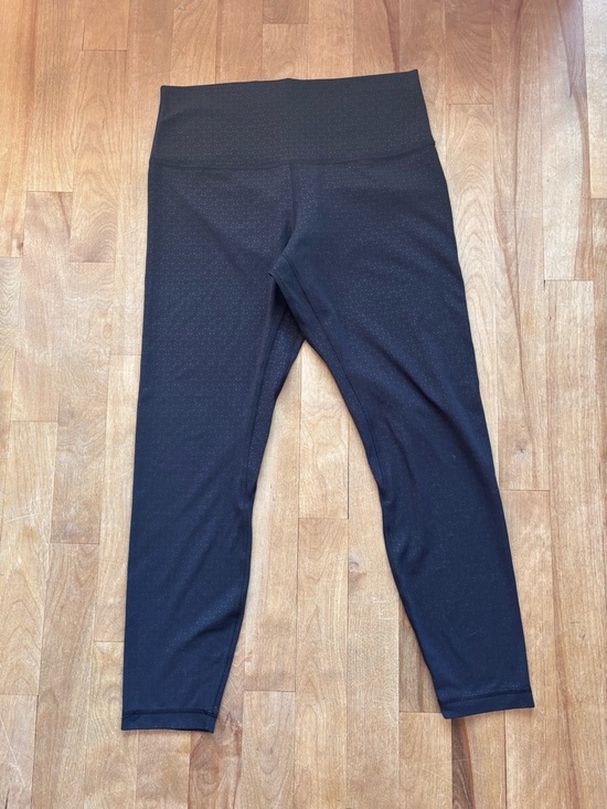 lululemon athletica Pants - Lululemon High-Waist Black with Triangle Patterns Leggings
